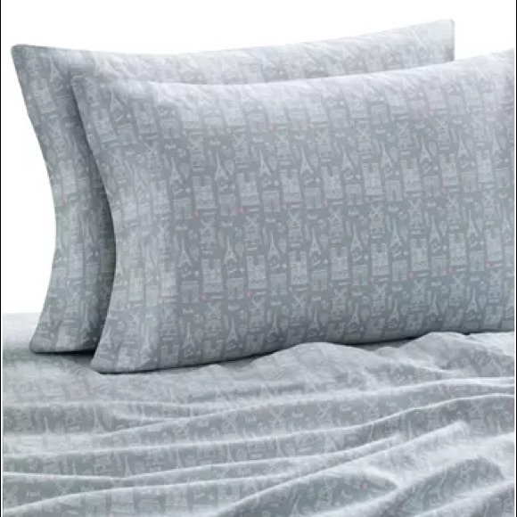 Laundry By Shelli Segal Bedding Laundry Shelli Segal Flannel Paris Sheets Poshmark